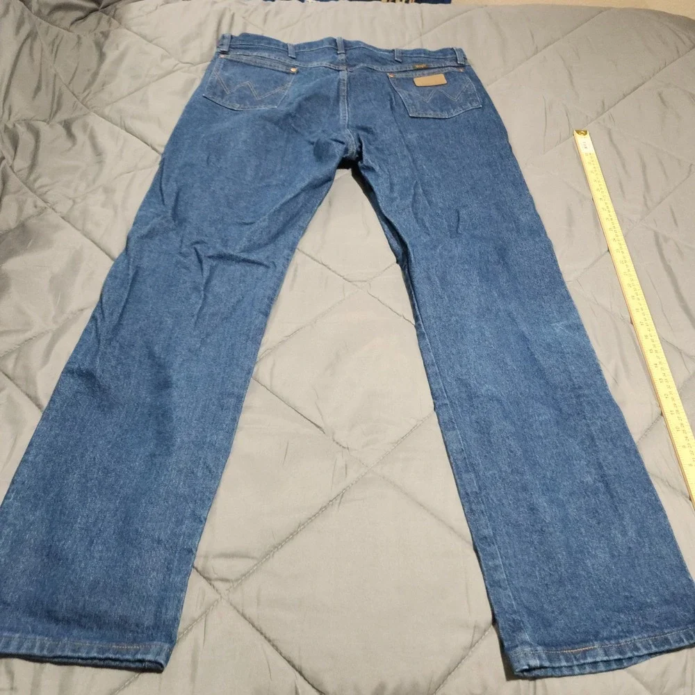 Wrangler Jeans Men's 42x34 High Rise Cowboy Cut 13MWZPW Blue Denim Pants